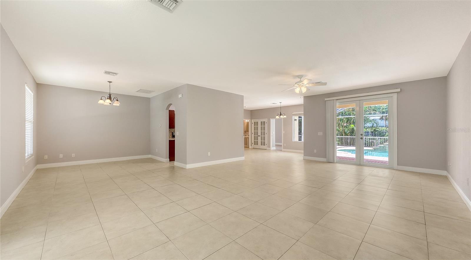 205 SUGARLOAF DRIVE