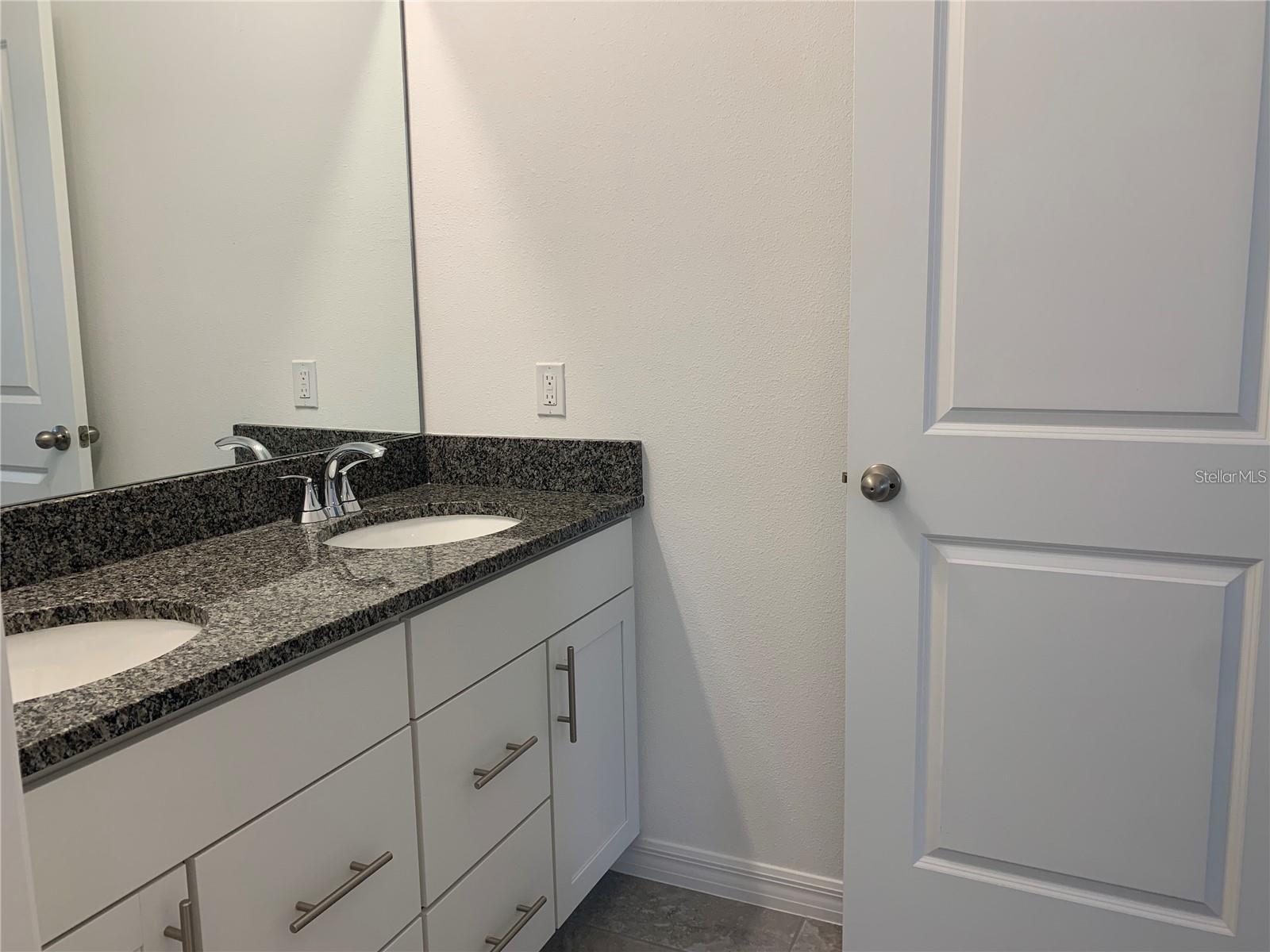 SAN SEBASTIAN RESERVE - Residential Lease