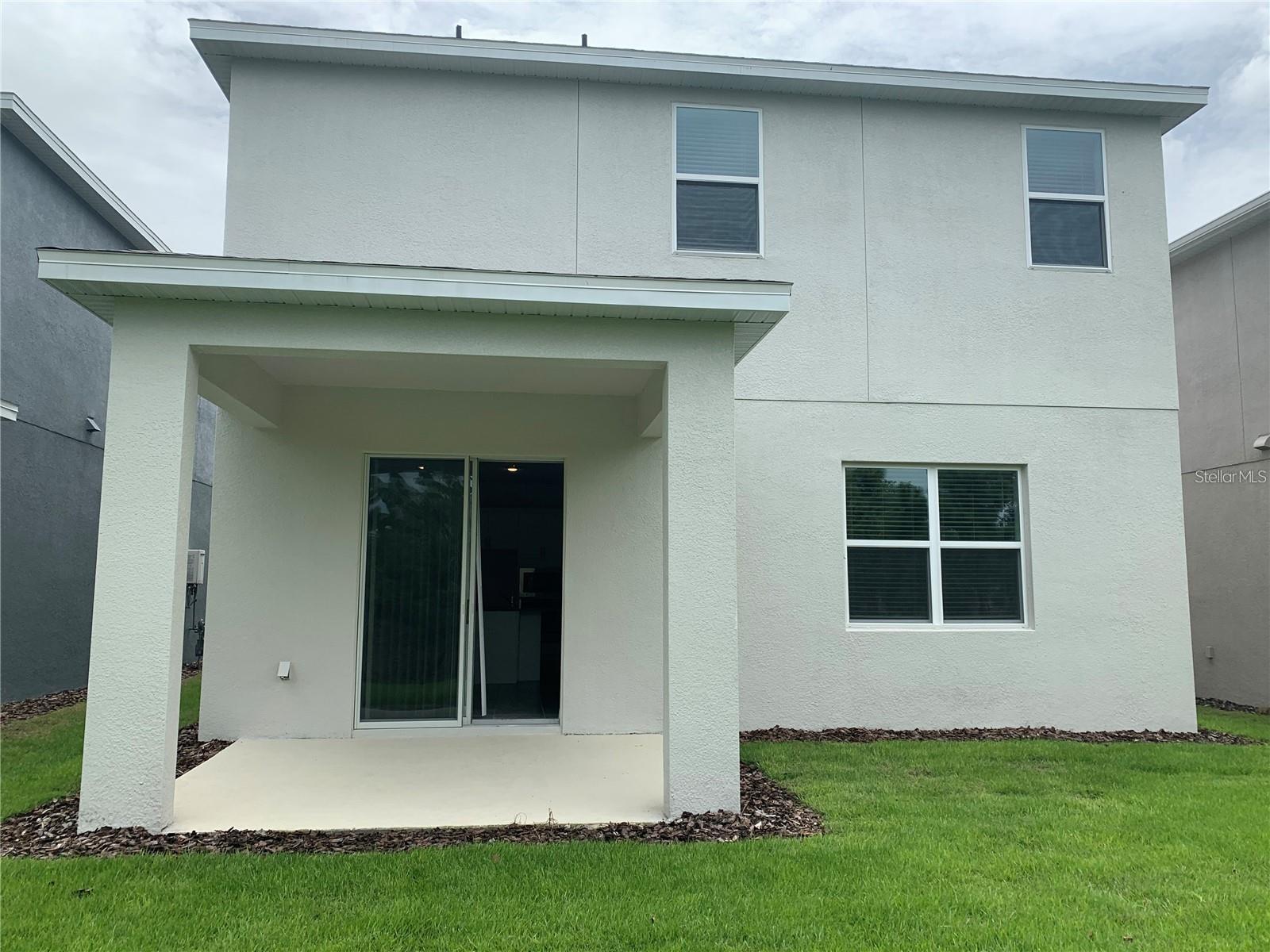 SAN SEBASTIAN RESERVE - Residential Lease