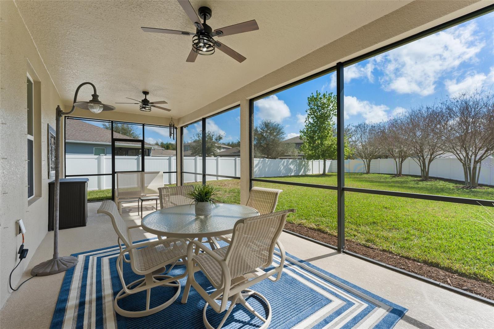 SUMMERLAKE - Residential