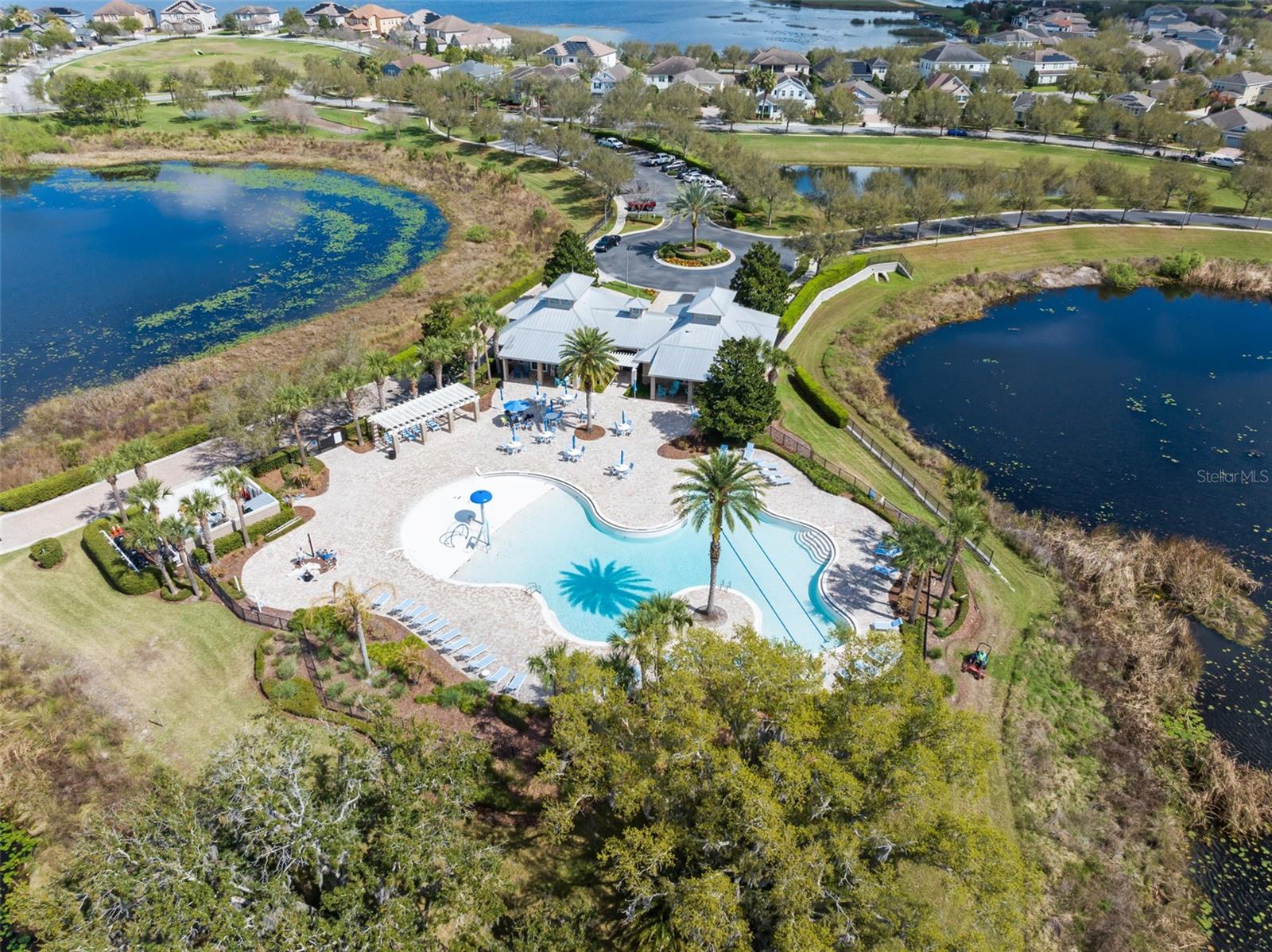 SUMMERLAKE - Residential