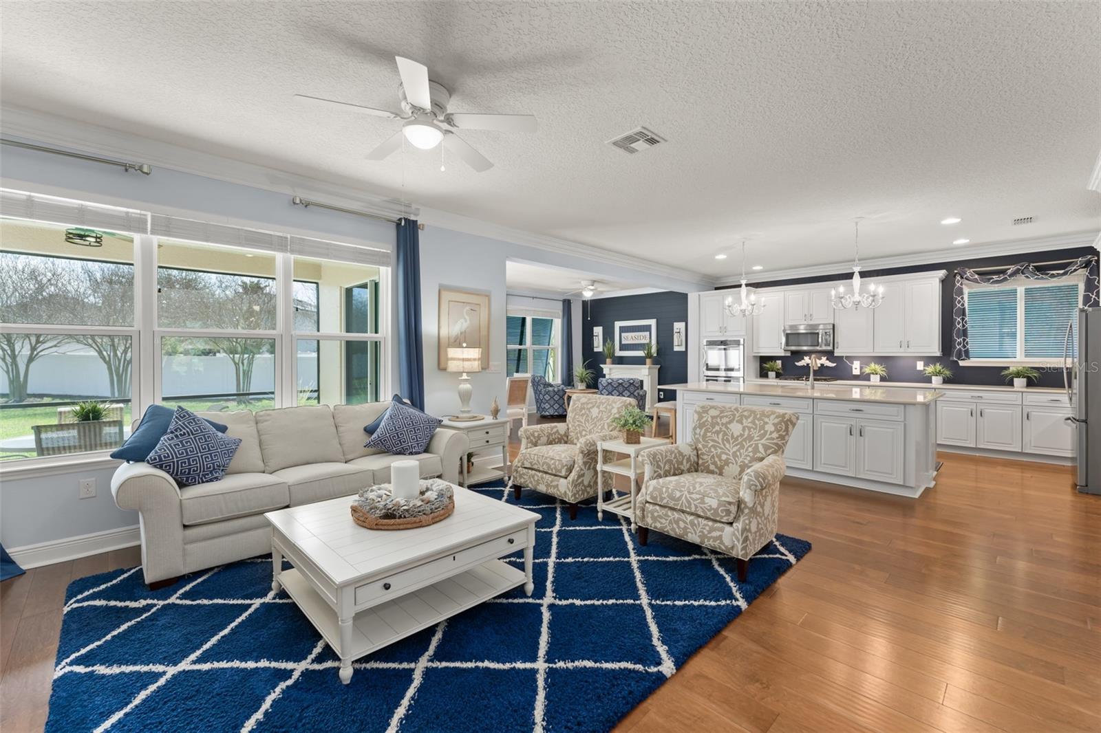 SUMMERLAKE - Residential