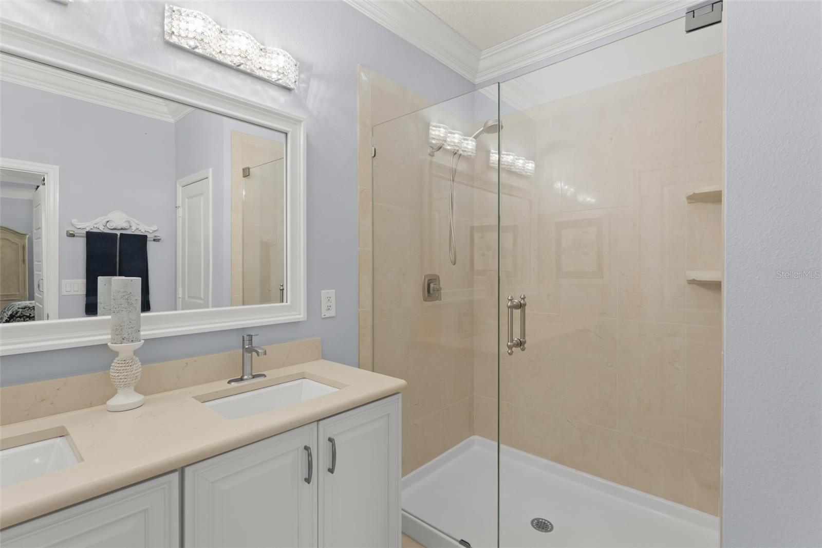 SUMMERLAKE - Residential