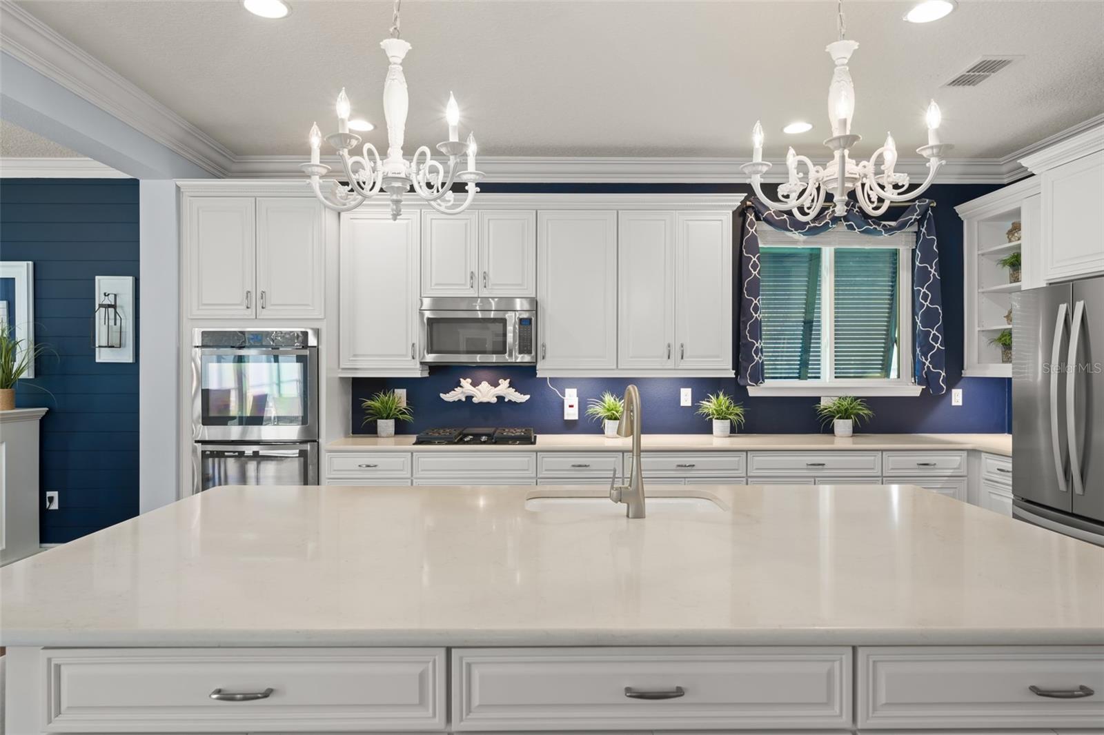 SUMMERLAKE - Residential