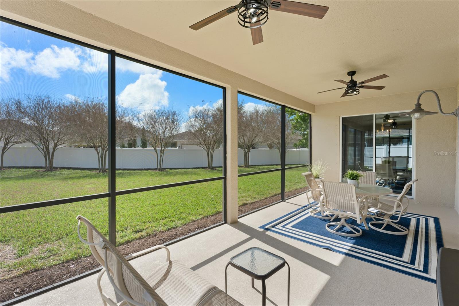 SUMMERLAKE - Residential