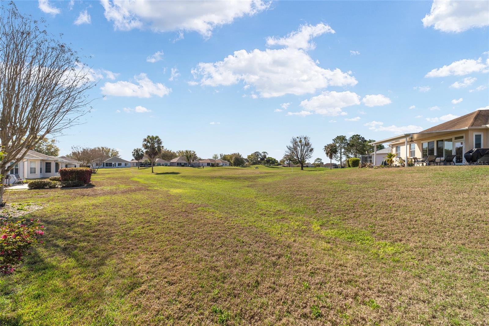 ON TOP OF THE WORLD - PROVIDENCE - Residential