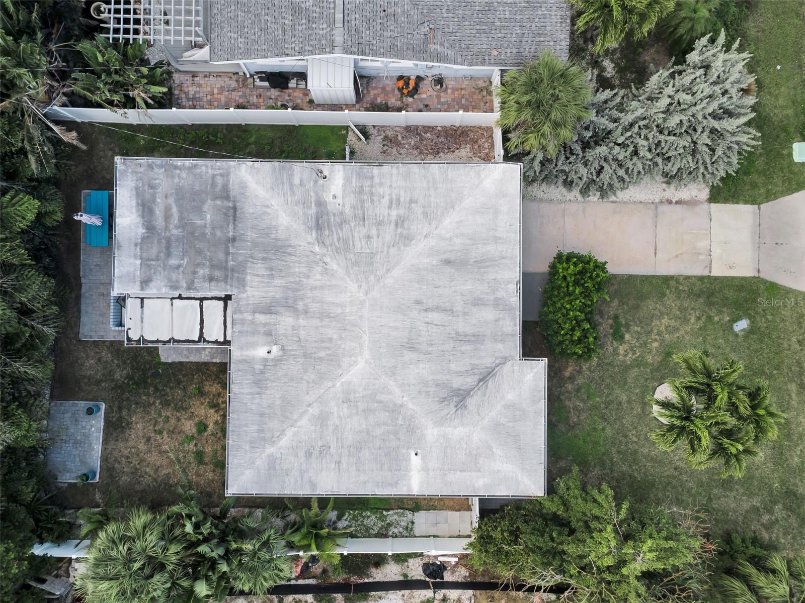 LONE PALM BEACH 2ND ADD - Residential