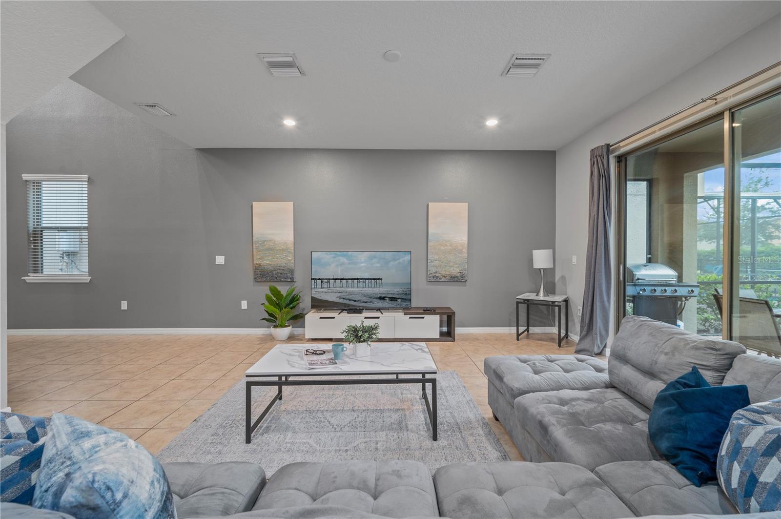 SOLTERRA PH 2A1 - Residential Lease