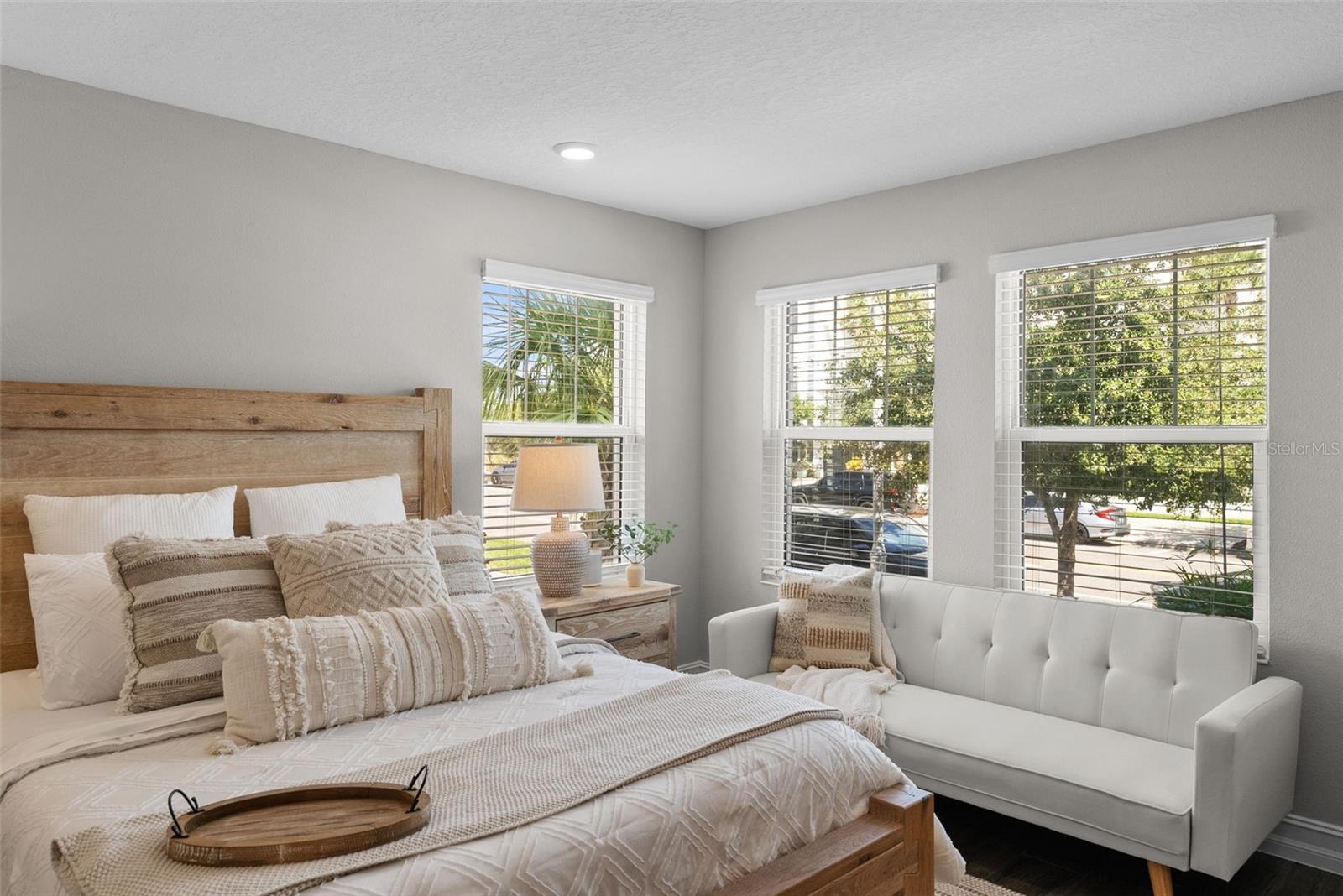 INLET SHORE TWNHMS PH 2A & 2B - Residential Lease