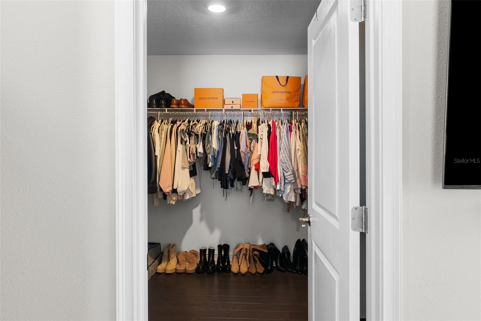 INLET SHORE TWNHMS PH 2A & 2B - Residential Lease