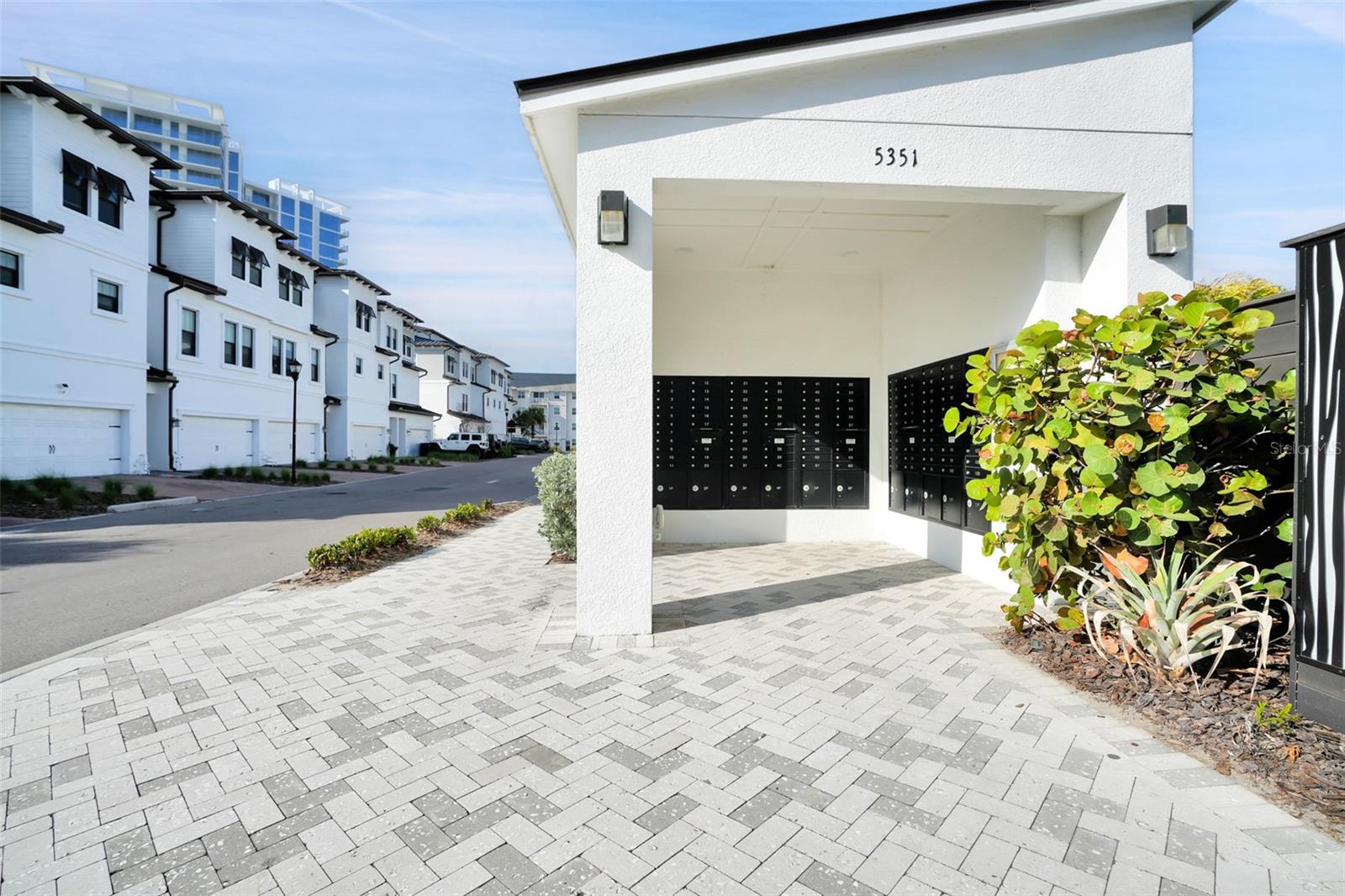 INLET SHORE TWNHMS PH 2A & 2B - Residential Lease