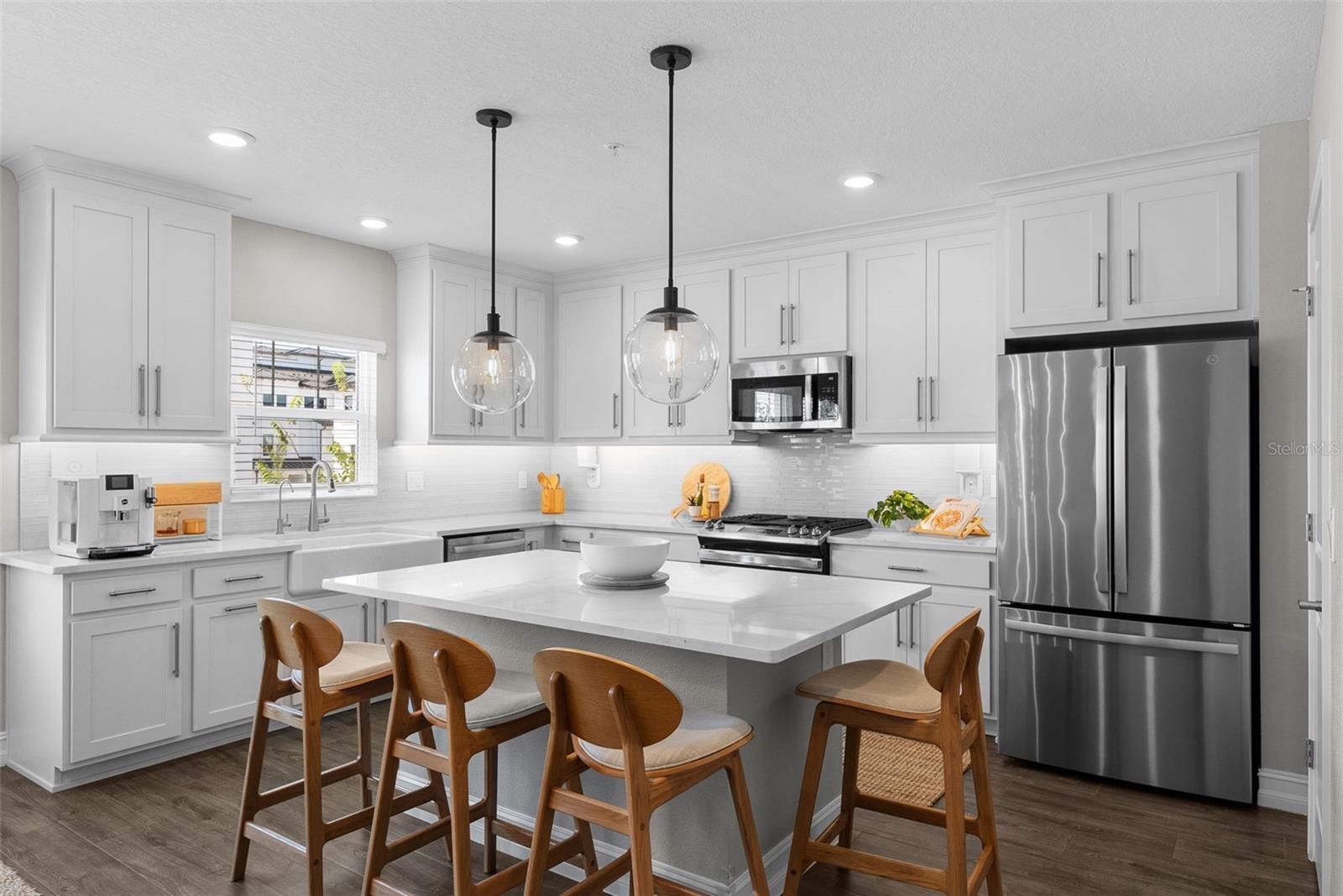 INLET SHORE TWNHMS PH 2A & 2B - Residential Lease