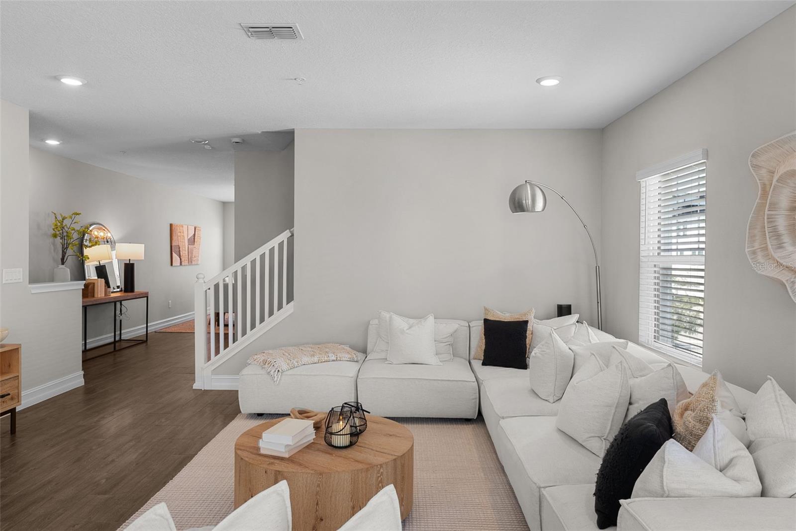 INLET SHORE TWNHMS PH 2A & 2B - Residential Lease