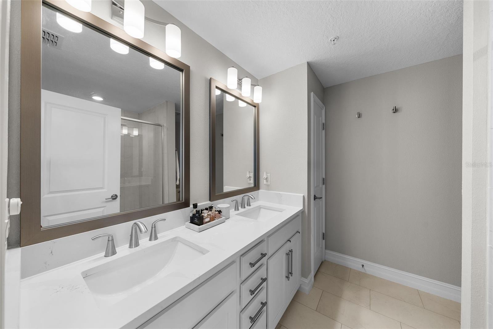 INLET SHORE TWNHMS PH 2A & 2B - Residential Lease