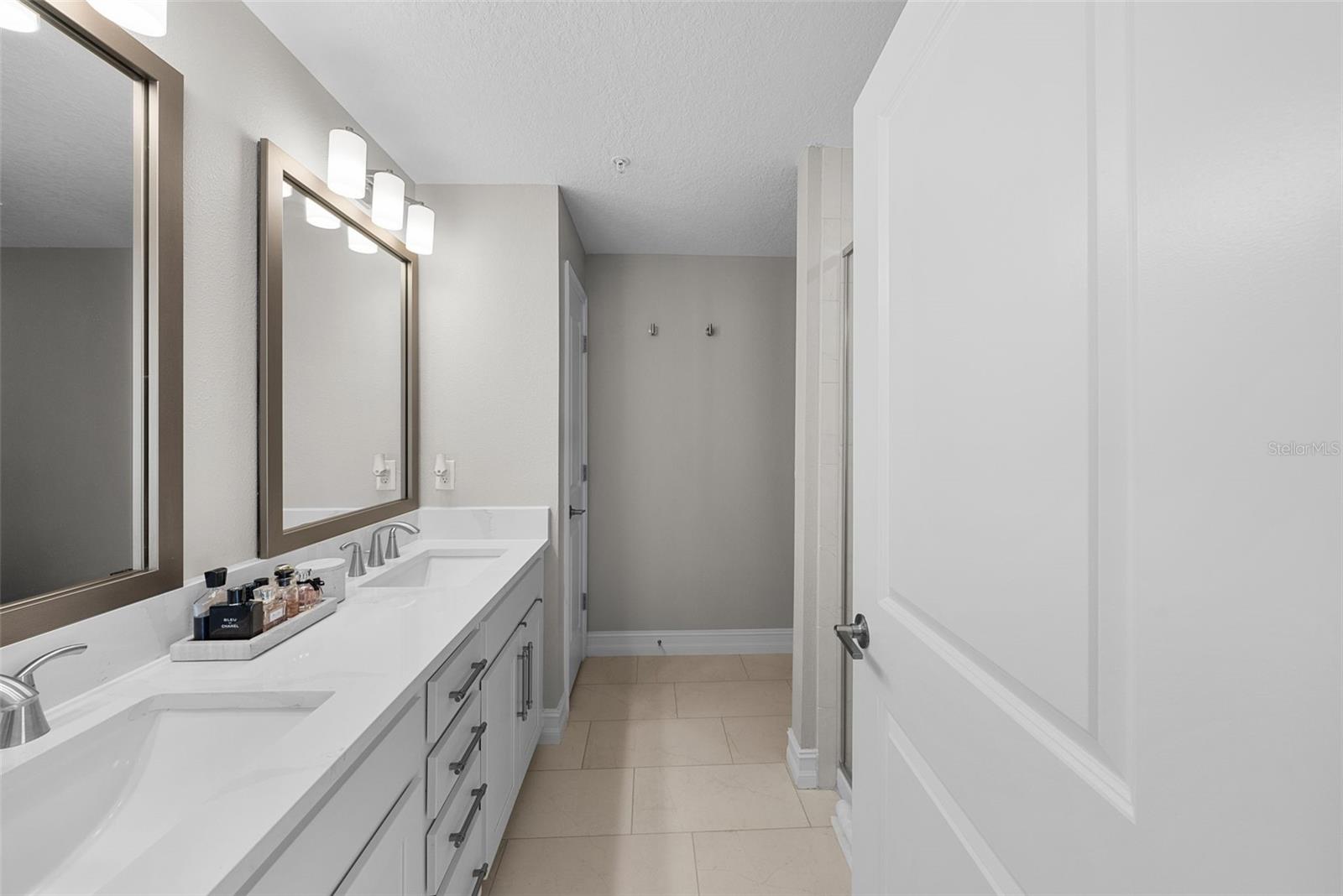 INLET SHORE TWNHMS PH 2A & 2B - Residential Lease