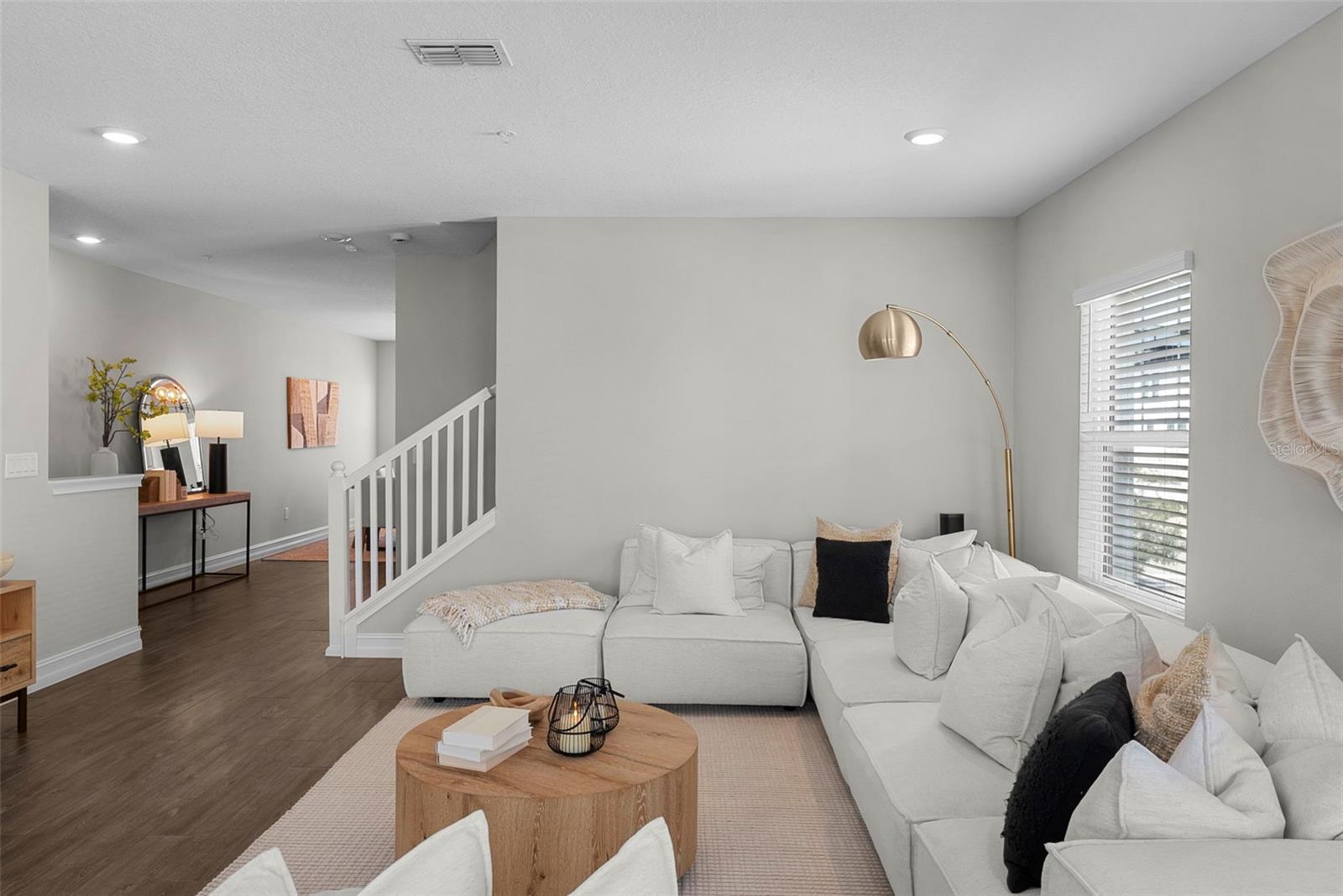 INLET SHORE TWNHMS PH 2A & 2B - Residential Lease