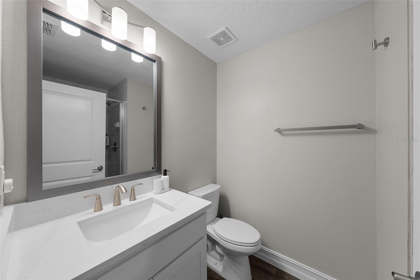 INLET SHORE TWNHMS PH 2A & 2B - Residential Lease