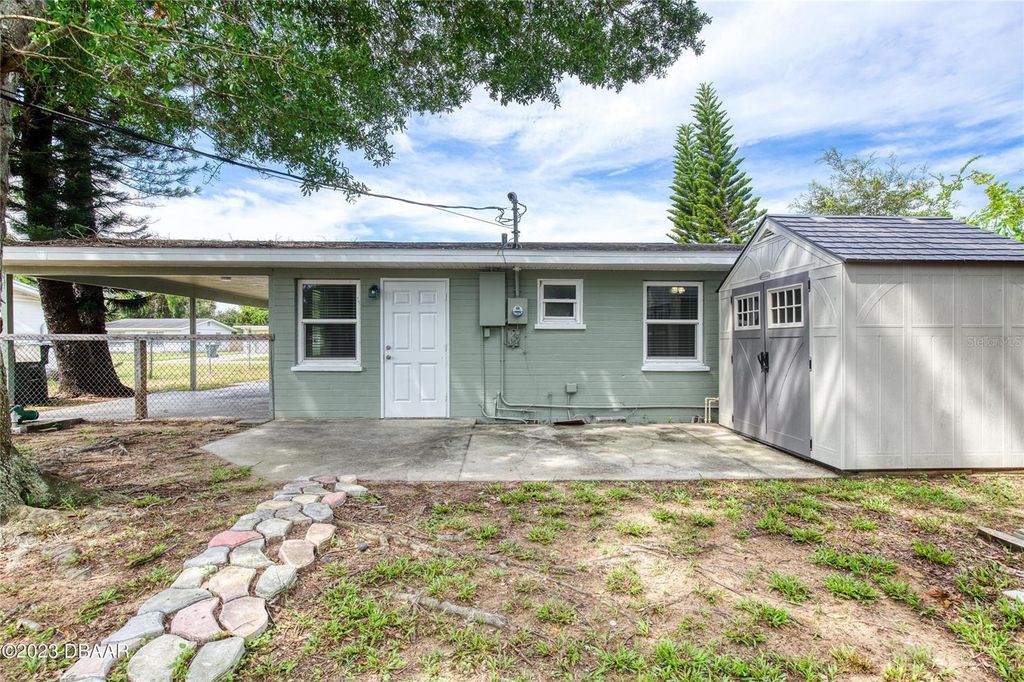 Photo of 108 Palm Drive, Daytona Beach, FL 32117 (MLS # O6351881)