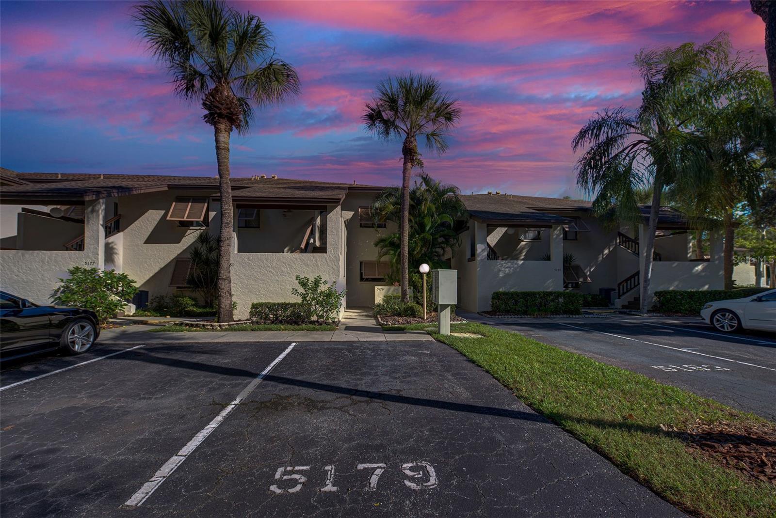 WILLOW LINKS - Residential Lease