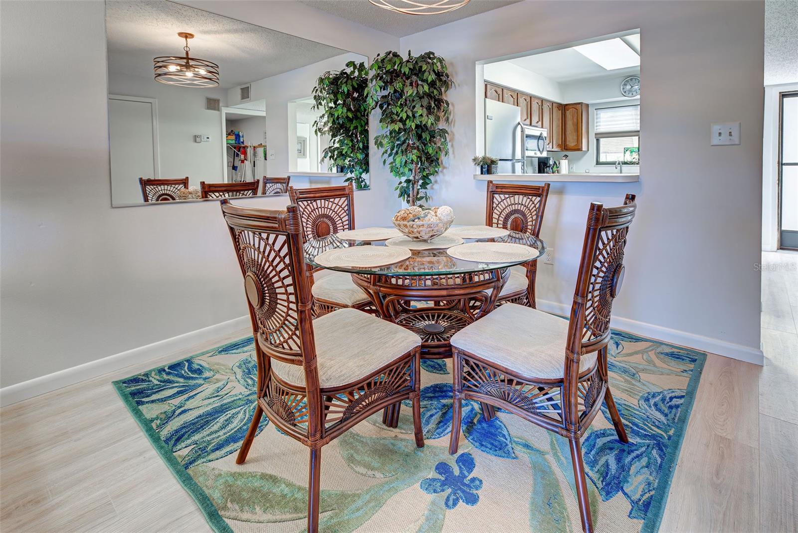 WILLOW LINKS - Residential Lease