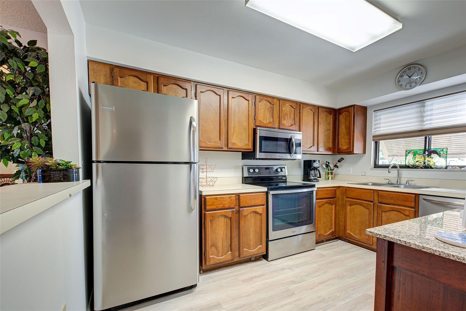 WILLOW LINKS - Residential Lease