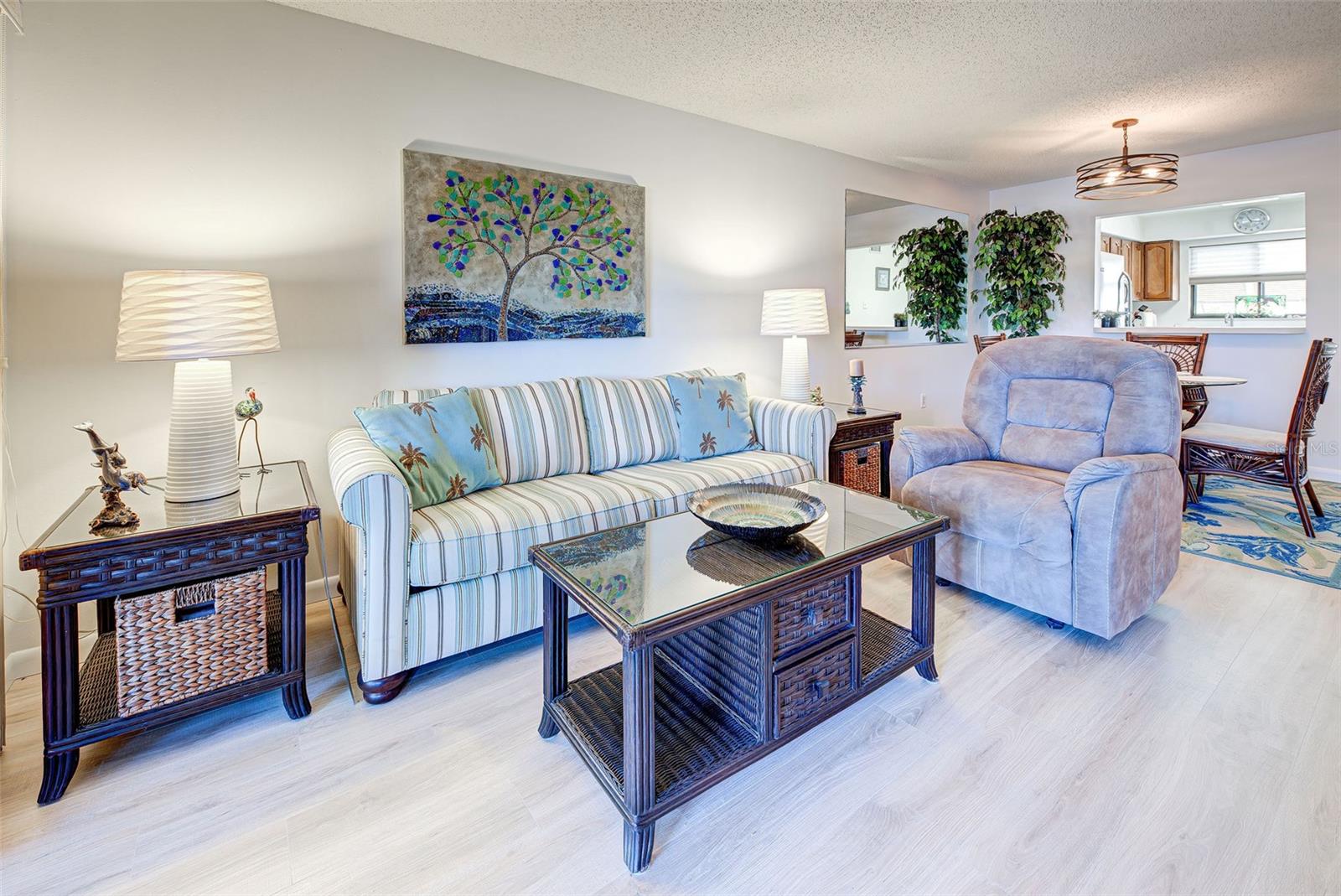 WILLOW LINKS - Residential Lease
