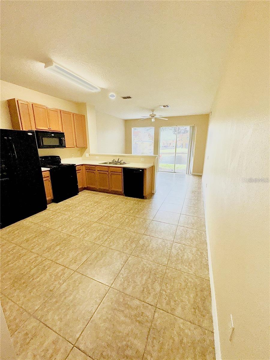 PARADISE CAY - Residential Lease