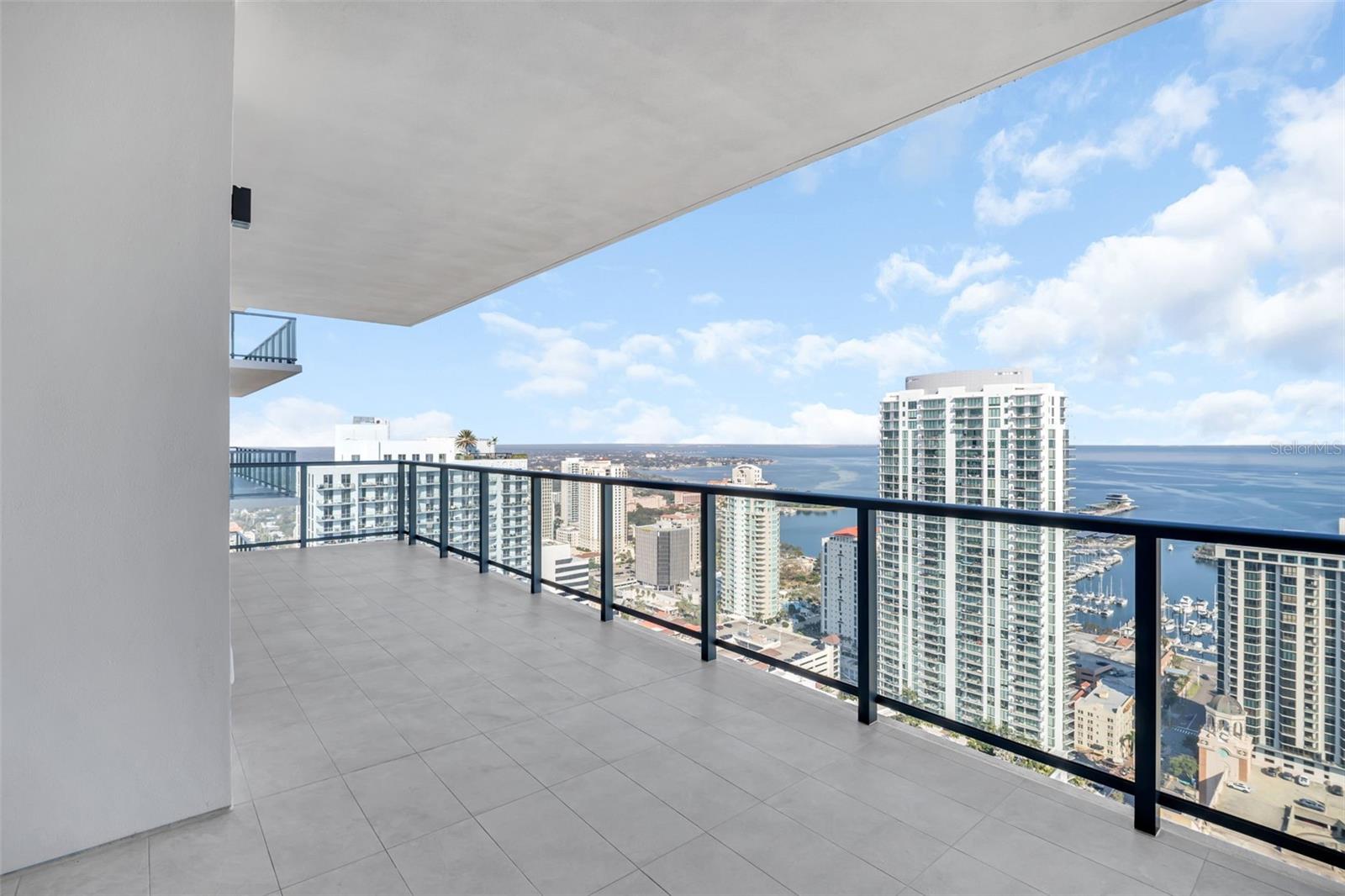 ART HOUSE - Residential