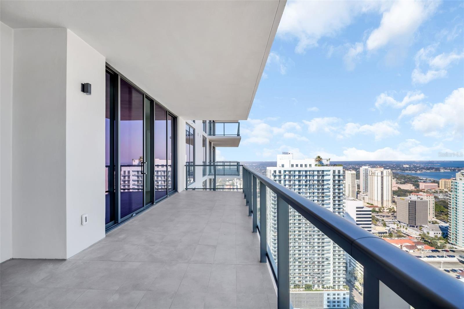 ART HOUSE - Residential