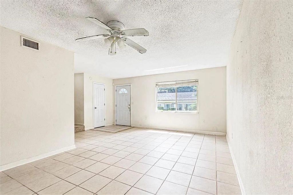 Photo of 501 SW 75th Street #C3, Gainesville, FL 32607 (MLS # GC539431)