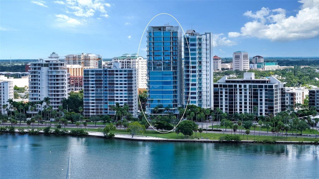 Photo of 605 S Gulfstream Avenue #13, Sarasota, FL 34236 (MLS # A4706459)