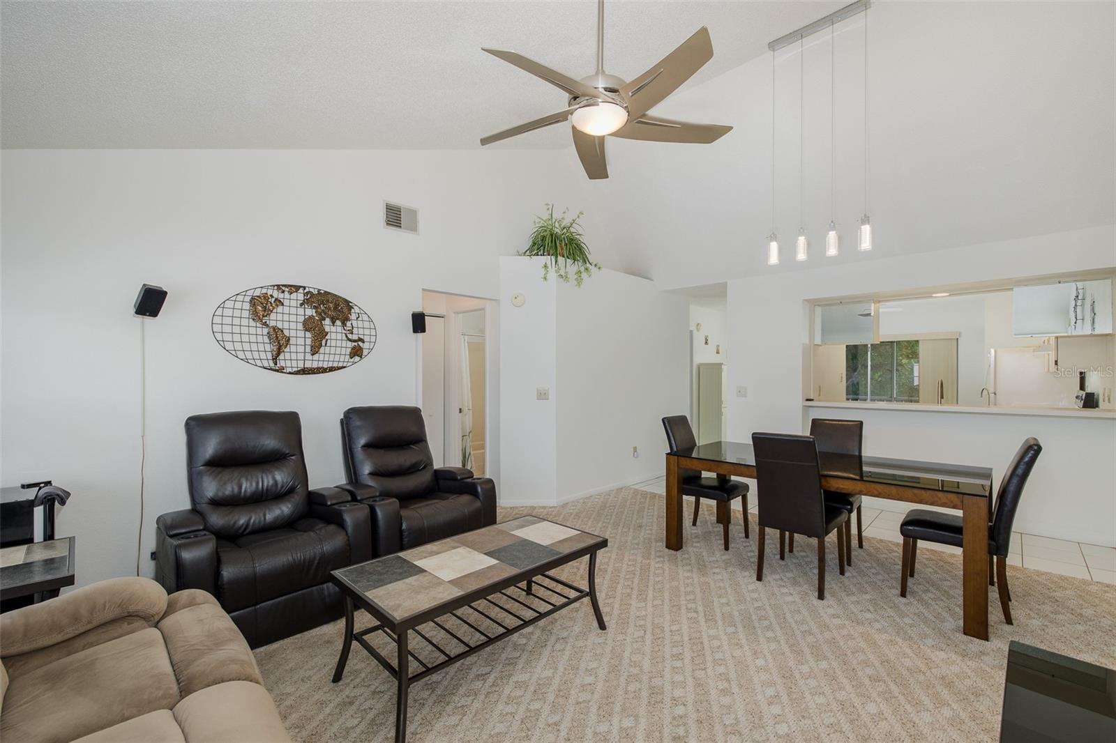 SUNNYBROOK CONDO 01 - Residential