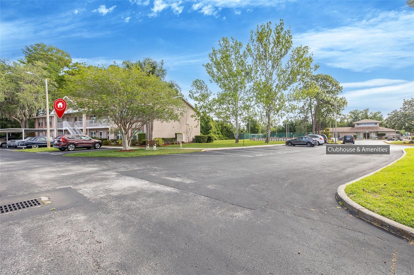 SUNNYBROOK CONDO 01 - Residential