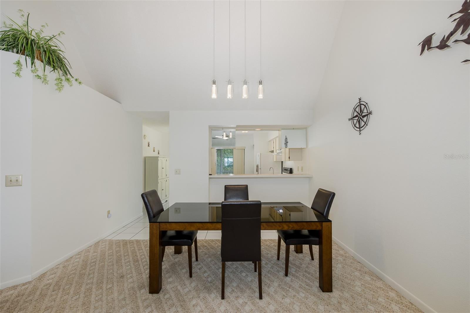 SUNNYBROOK CONDO 01 - Residential