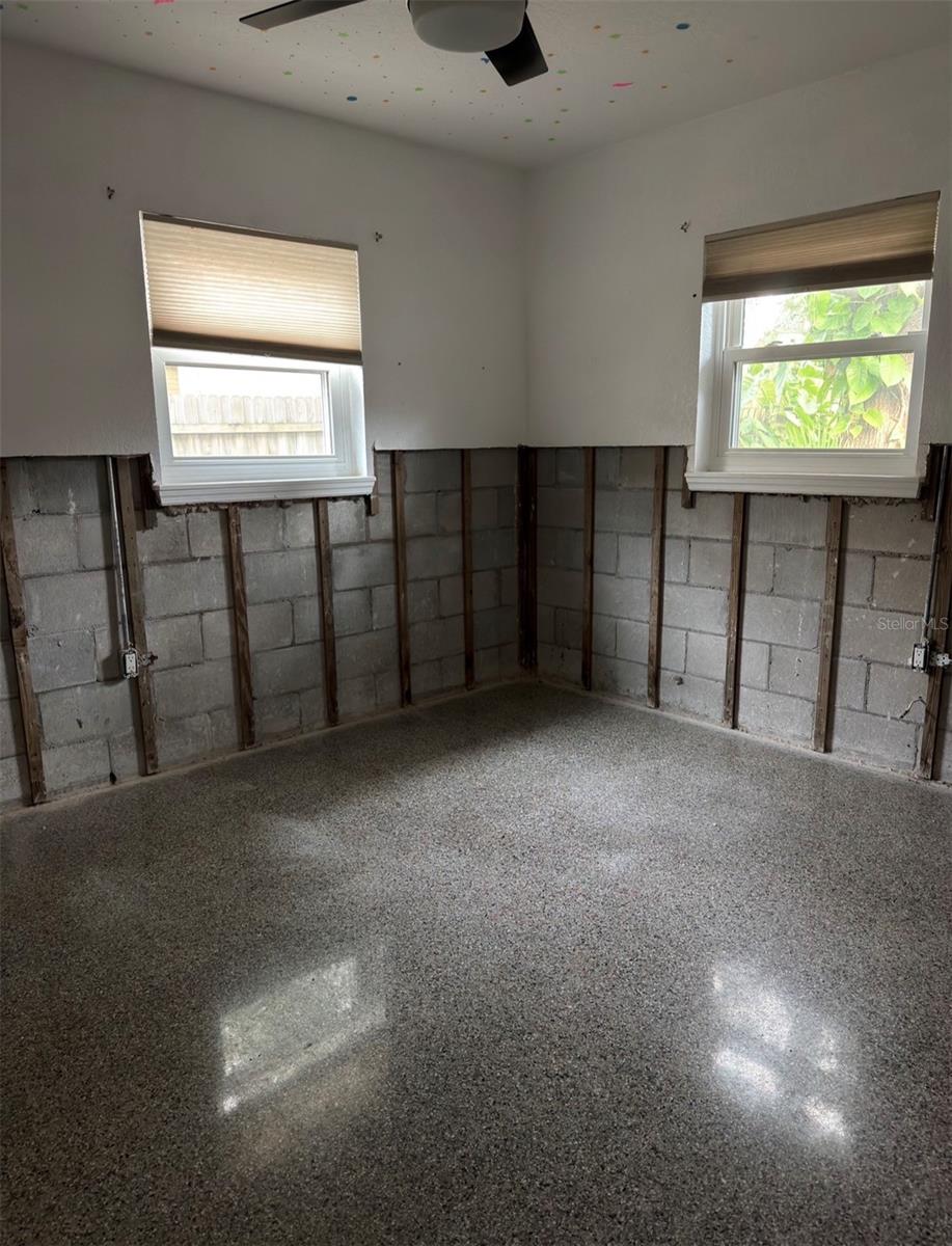 RIVIERA BAY - Residential