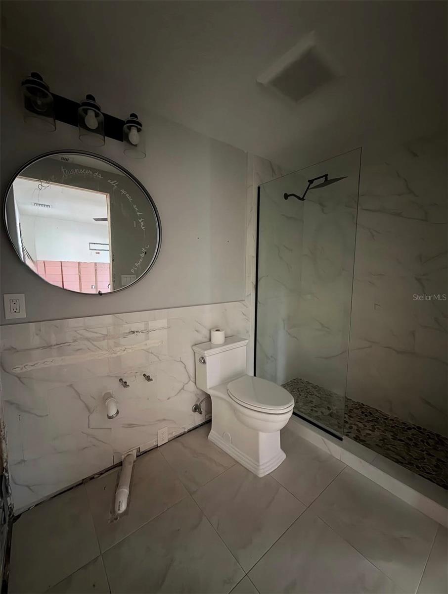 RIVIERA BAY - Residential