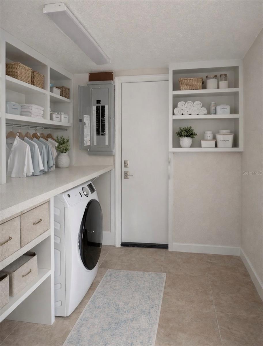 RIVIERA BAY - Residential