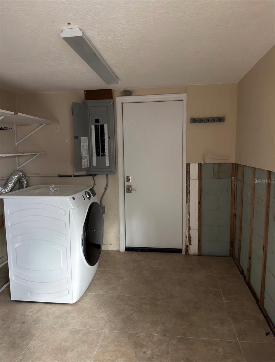 RIVIERA BAY - Residential