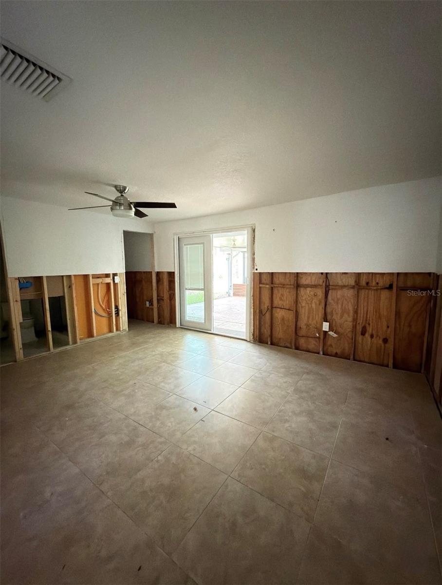 RIVIERA BAY - Residential