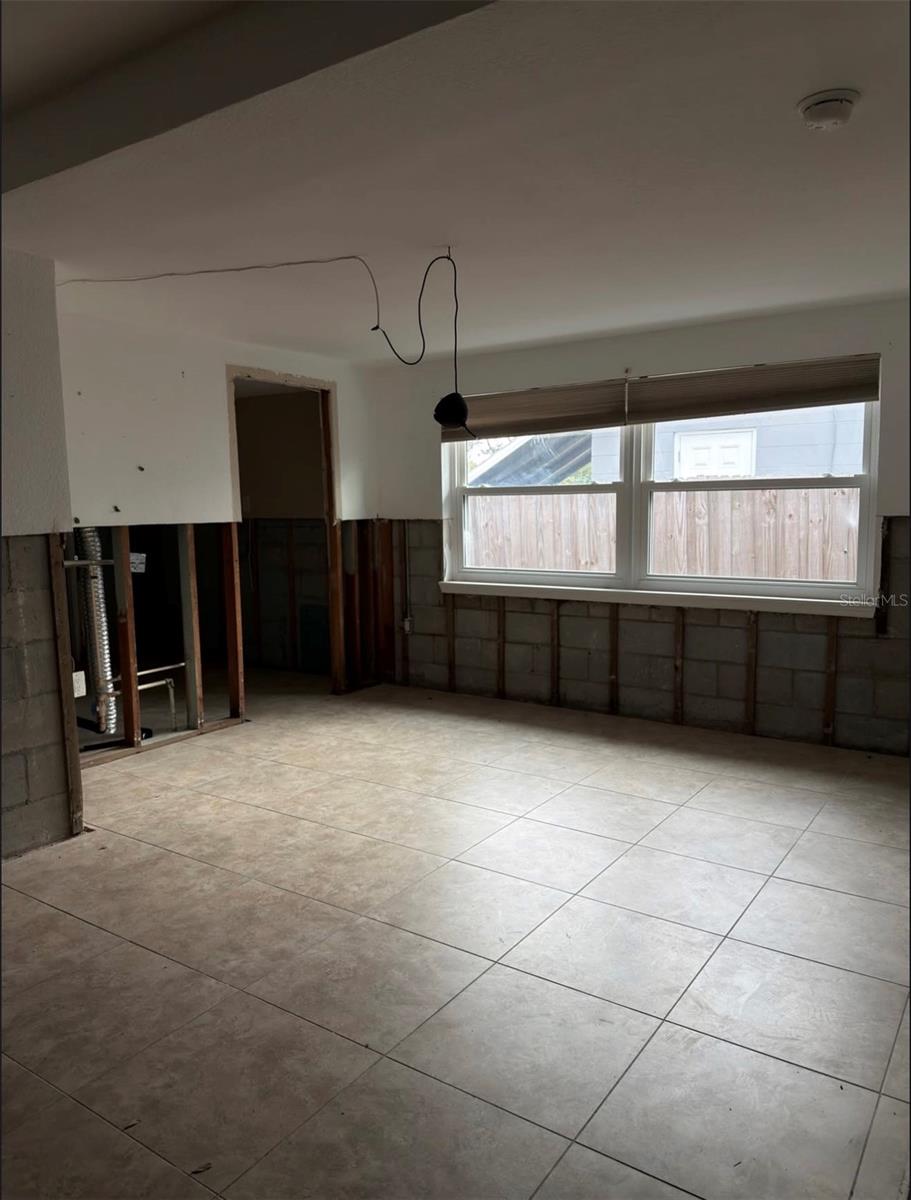 RIVIERA BAY - Residential