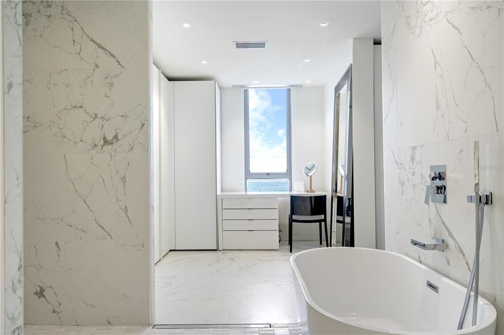 CONDADO - Residential