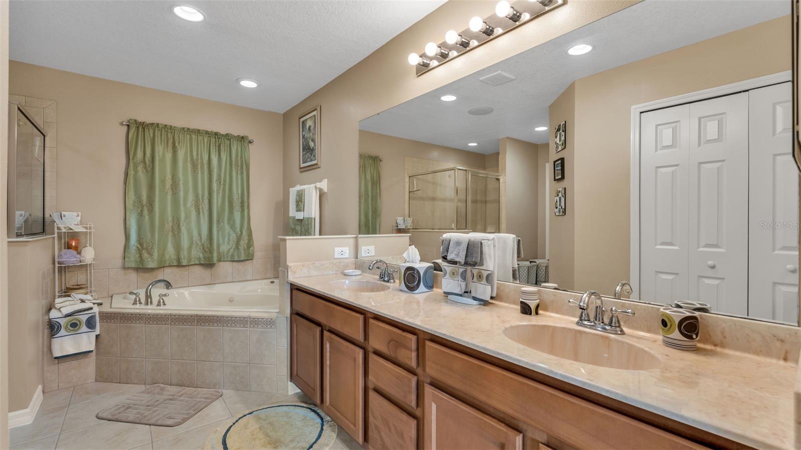 BRIGHTON LANDINGS PH 1 - Residential