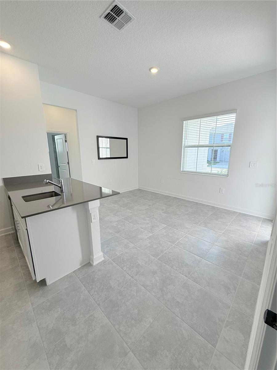 GARDEN HILL/PROVIDENCE PH 2 - Residential Lease