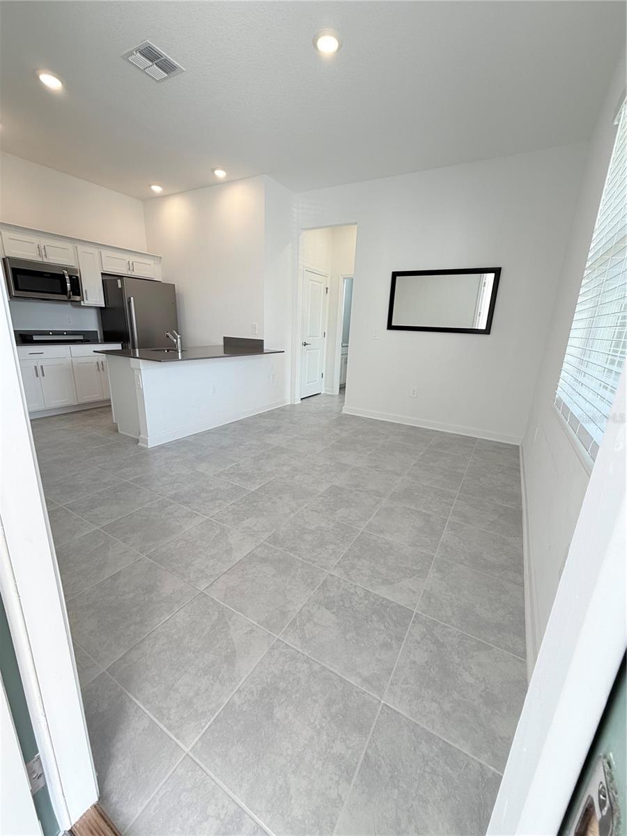 GARDEN HILL/PROVIDENCE PH 2 - Residential Lease