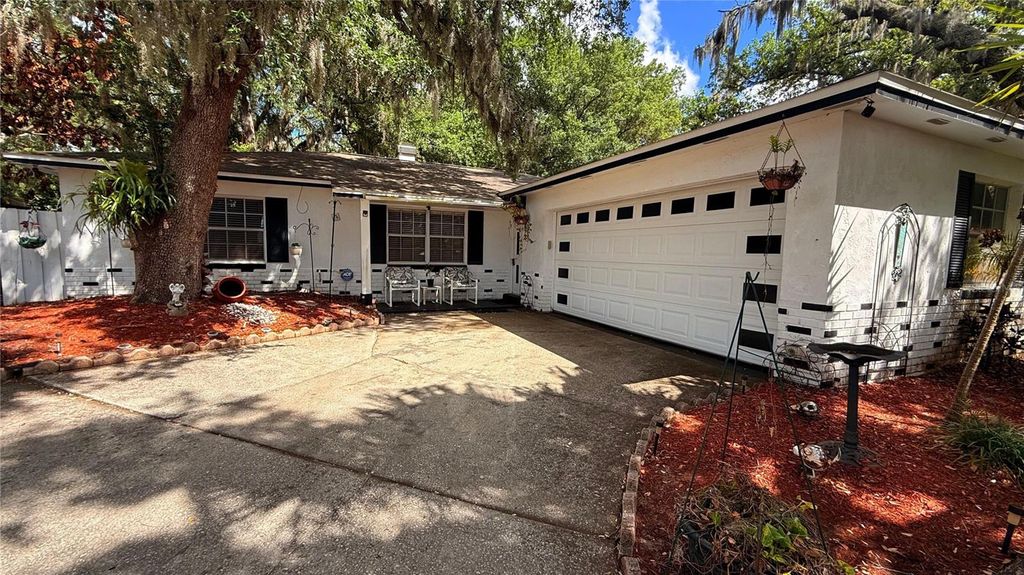 Photo of 1111 Bristolwood Street, Brandon, FL 33510 (MLS # TB8493038)
