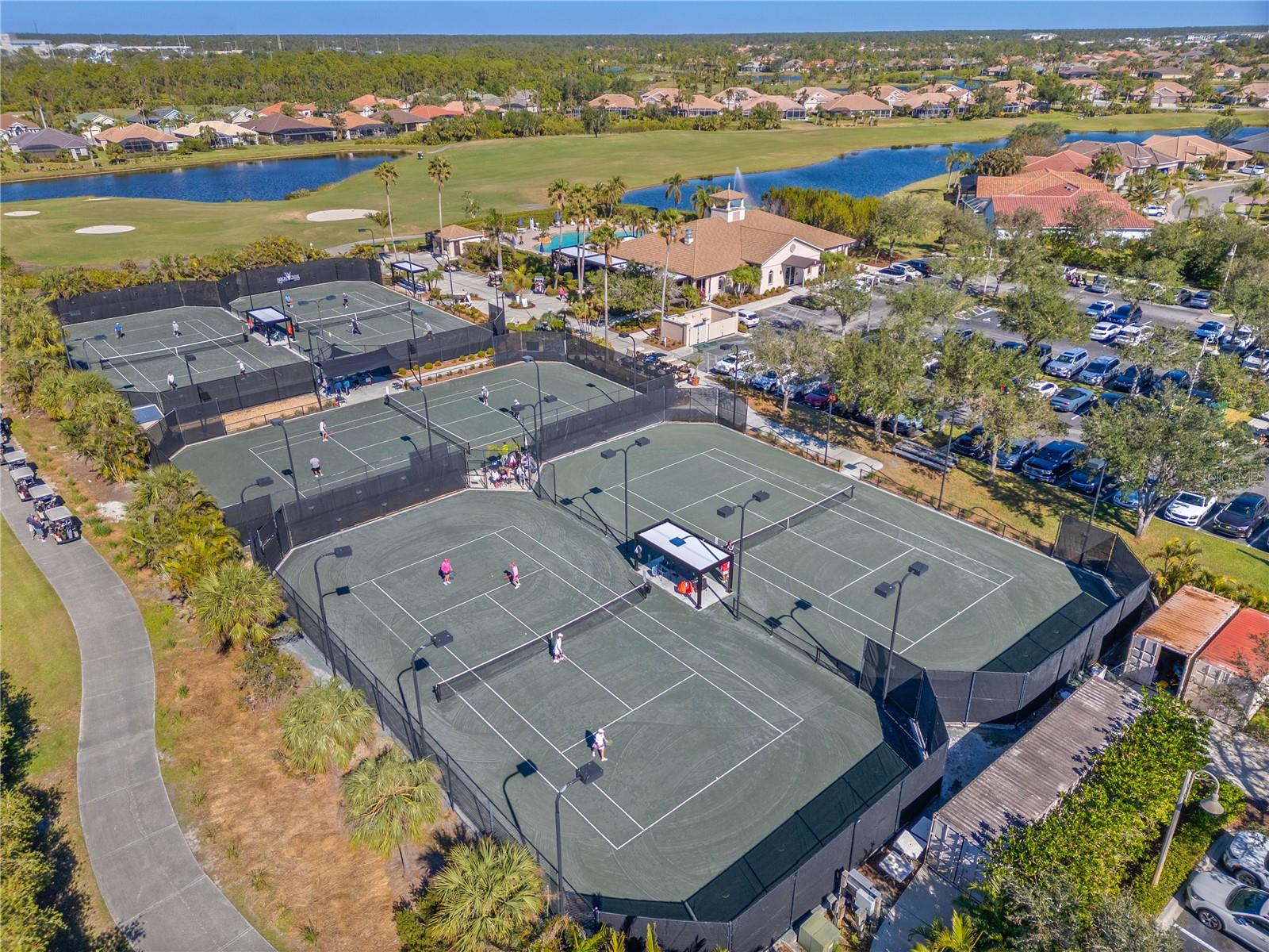 HERON CREEK GOLF AND COUNTRY CLUB - Residential