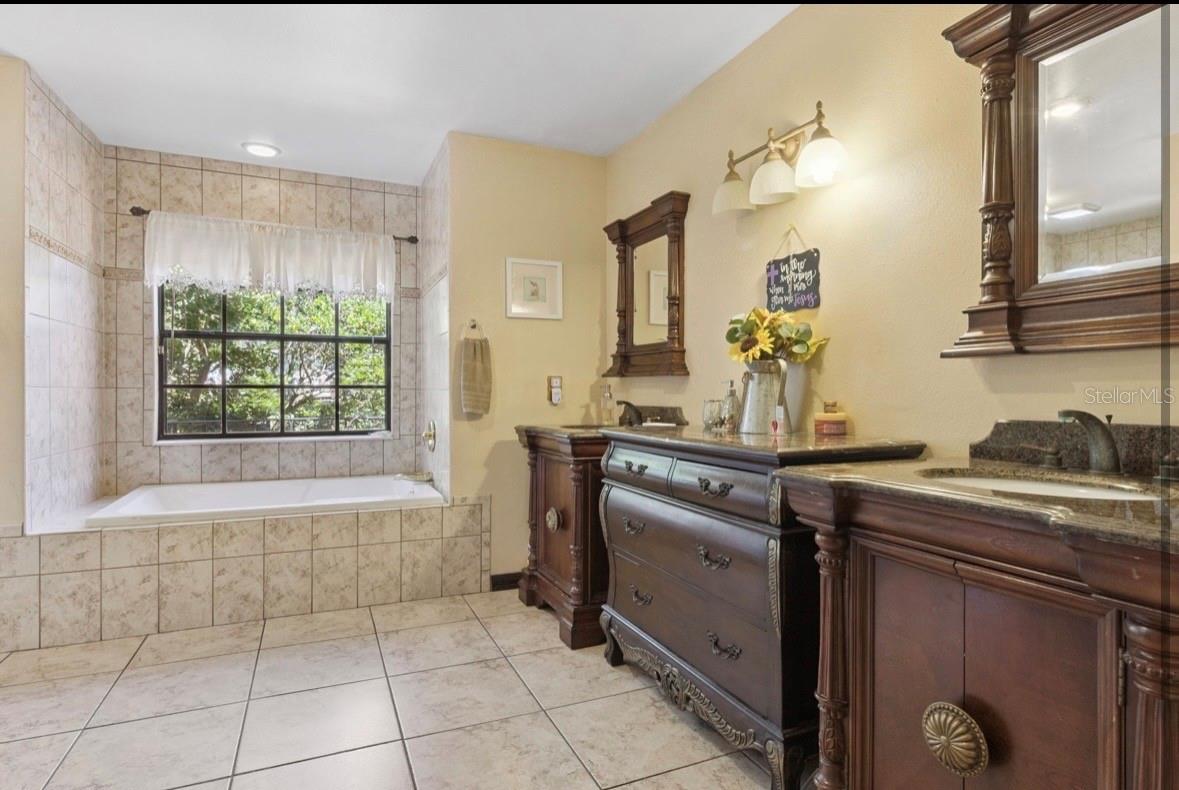 PLEASANT HILL HEIGHTS UNIT 2 - Residential