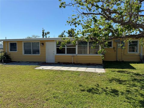 A home in PORT CHARLOTTE