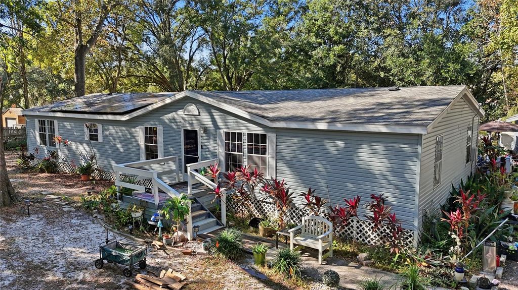 Photo of 6705 Applewood Drive, Wesley Chapel, FL 33544 (MLS # TB8441319)