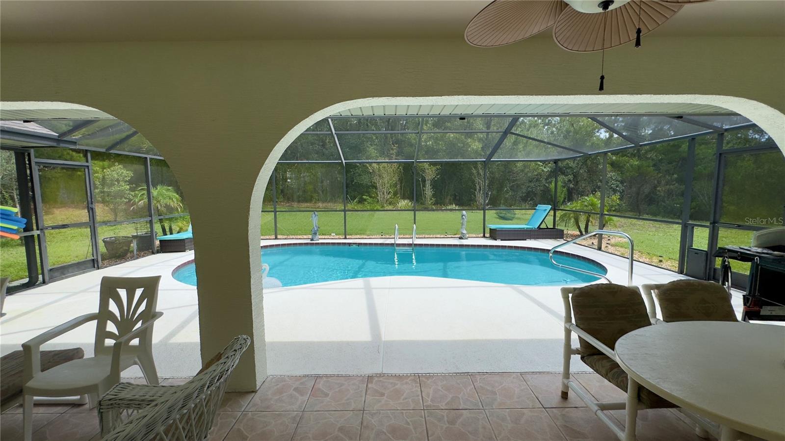 PINE RIDGE UNIT 01 - Residential